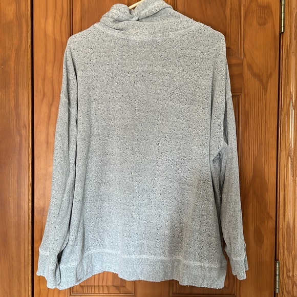 Relaxed fit official NHL Blackhawk sweater - Picture 5 of 5